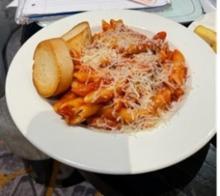Image 10. Pasta in tomato-based sauce (408 g, 462 Kcal)